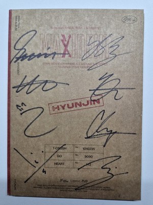 STRAY KIDS [MAXIDENT] All Member Autographed Signed Album