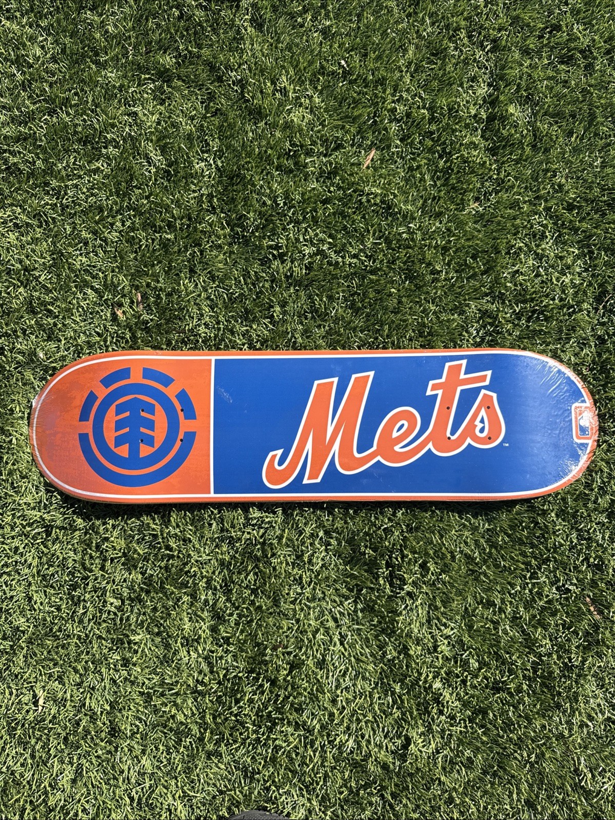 Element Skateboards- MLB New York Mets Logo Skateboard Deck 