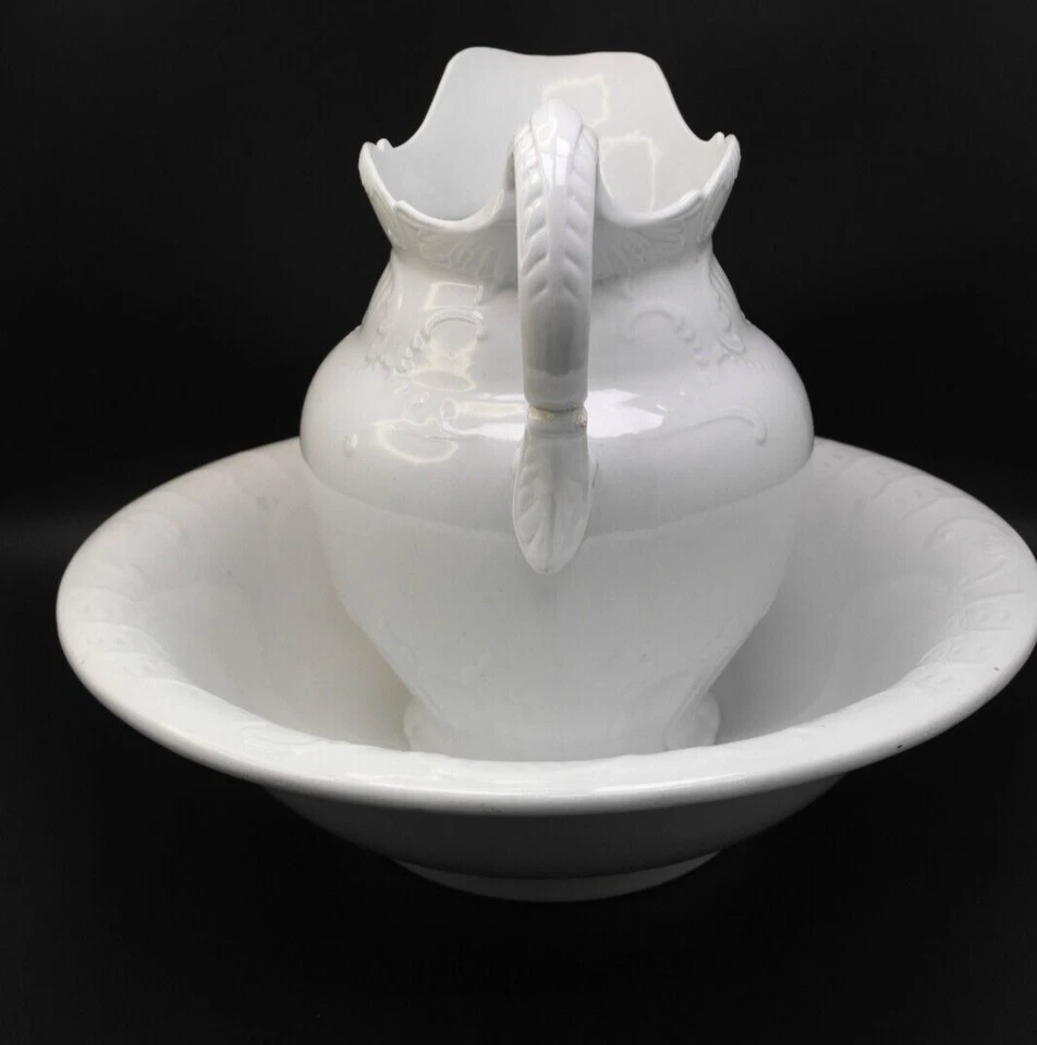 Antiguo juego de jarra grande y lavabo Etruria & Mellor casa de campo blanco puro Foto 4 de 4