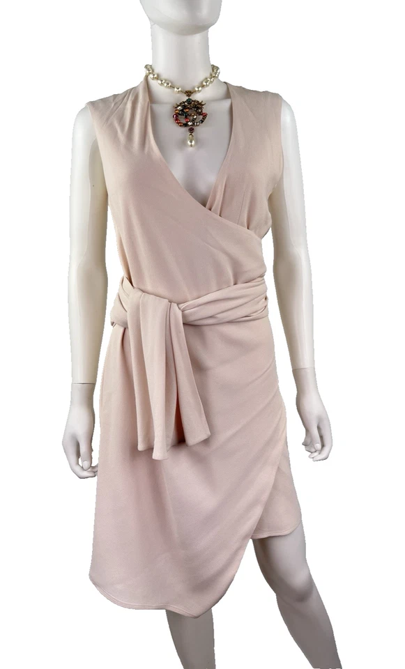 Vestido de seda Alexander McQueen autêntico 4 EUA 40 IT S laço blush envoltório mergulho coquetel - Imagem 3 de 4