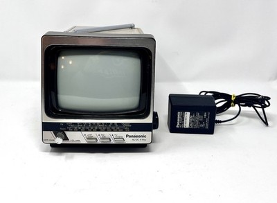 Vintage Panasonic AC/DC 4-Way Model TR-5111T TV & AM/FM RADIO With