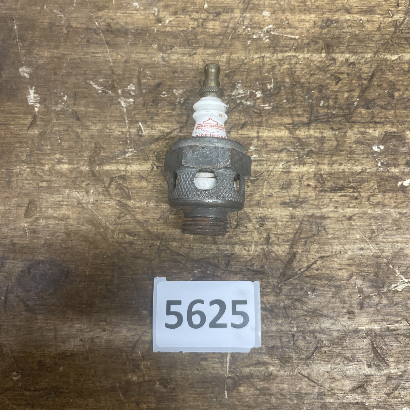 OEM CHAMPION Harley  No.5 Air-Cooled Spark Plug 18mm Knucklehead Flathead