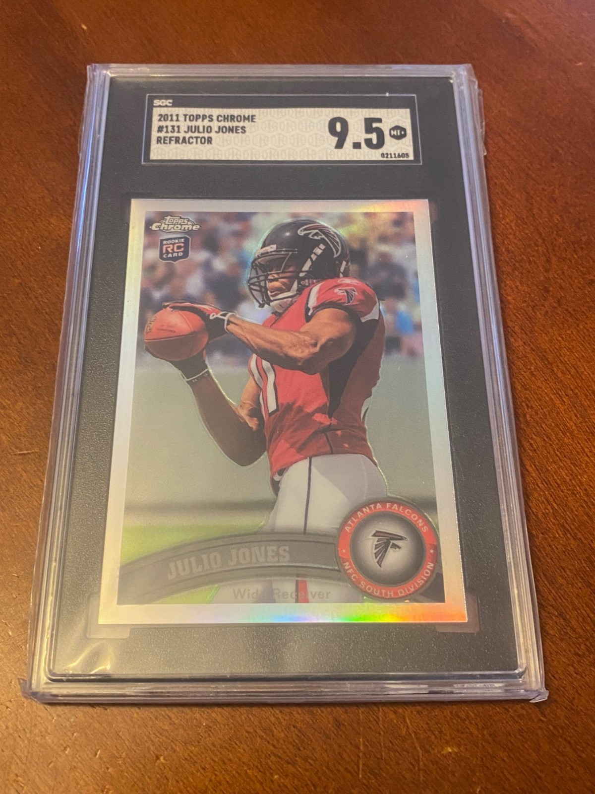 JULIO JONES Atlanta Falcons 2011 Topps Chrome Refractor SGC 9.5 Rookie RC POP  4