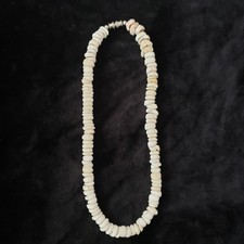 Vintage White Surfer Puka Shell Choker Necklace Round Shells 14" Long
