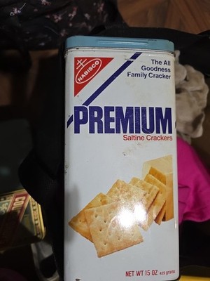 1969 Nabisco Premium Saltine Cracker Metal Tin 4 Stack Packs English/Spanish Vtg