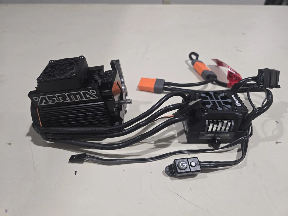 Spectrum Firma 150amp Esc 2050kv 6s Brushless Motor ESC Combo - Image 4 of 4