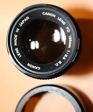 Canon Japan Lens FD 135MM 1:3.5 SC w/ BT-55 hood front cap