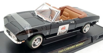 Road Signature 1/18 Scale Diecast 92498 - 1969 Corvair Monza