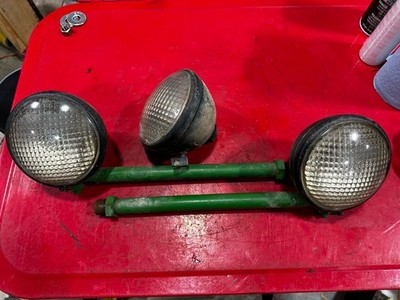 当時物 ヘッドライト ヴィンテージ John Tractor Light John Deere B Styled Headlights Front And Rear W/ Mounts Guide