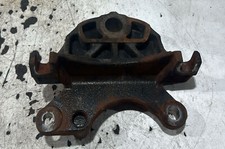 Support moteur Fiat 900