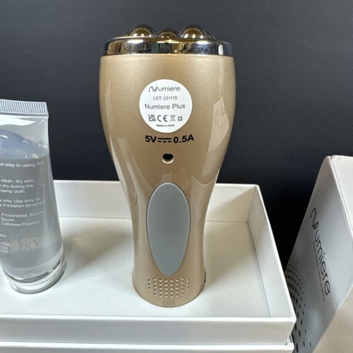 NUMIERE PLUS Microcurrent And LED Wrinkle Reducing Device With Gel - Open Box - Picture 10 of 19