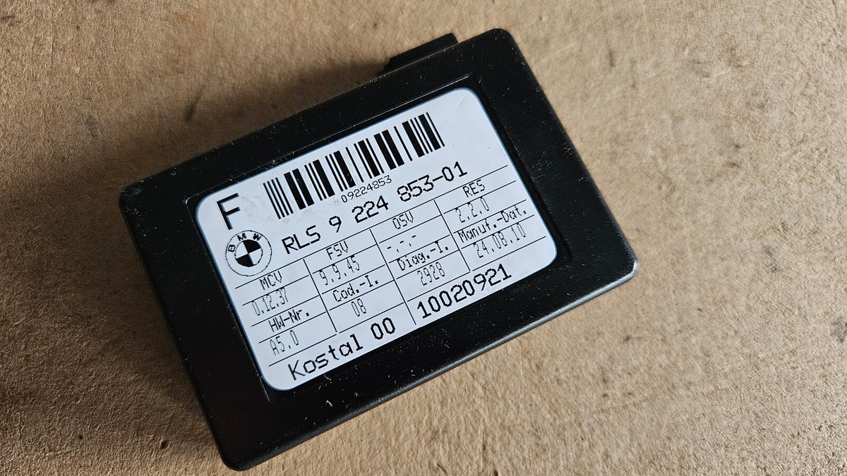 Genuine BMW Rain & Light Sensor - 9124112 / 61359224853 - For E81 E90 E92 & Mini R55 R56 R60