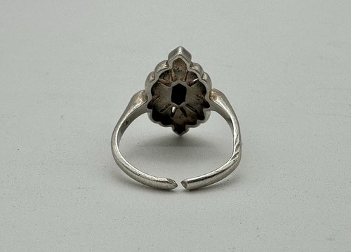 Vintage Sterling Silver 955 Fine Silver Ring with Onyx Style Center Stone - Picture 4 of 5
