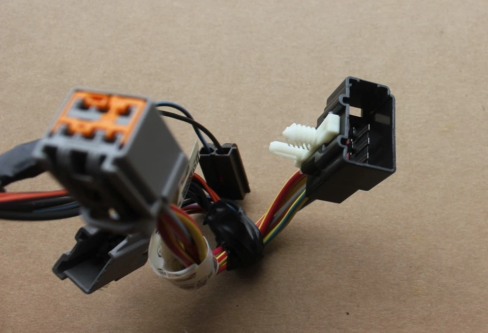 Arnés de cableado de puerta trasera Lincoln Town Car 09-11 9W1Z14632AA Ford Nuevo de Lote Original Foto 4 de 4