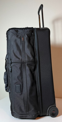 Tumi - Alpha 2 - Large Split 2 Wheeled Duffel - Black - 22043D2