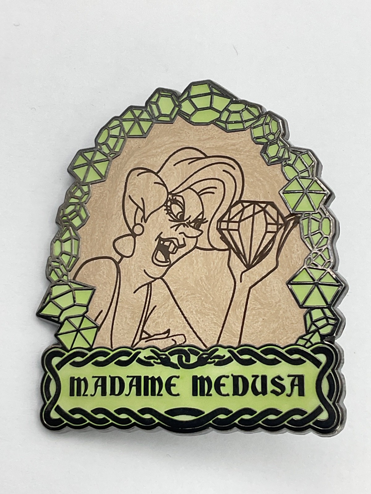 13 Reflections of Evil Villains Disney Pin Madame Medusa Rescuers Down Under A7
