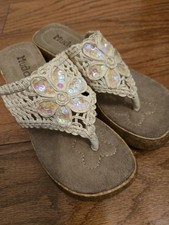 Mudd Vintage Y2K Wedge Platform Sandals Floral Beige 3M Slide