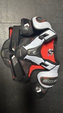 Bauer Vapor Flypro senior Shoulder Pads
