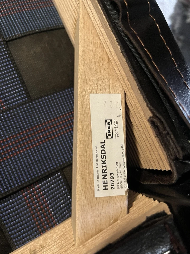 Silla de escritorio ejecutiva de cuero IKEA Foto 2 de 4