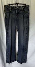 Womens Jean Levi 529 Curvy Bootcut, 33" waist 9.25"rise 31.25" inseam excellent