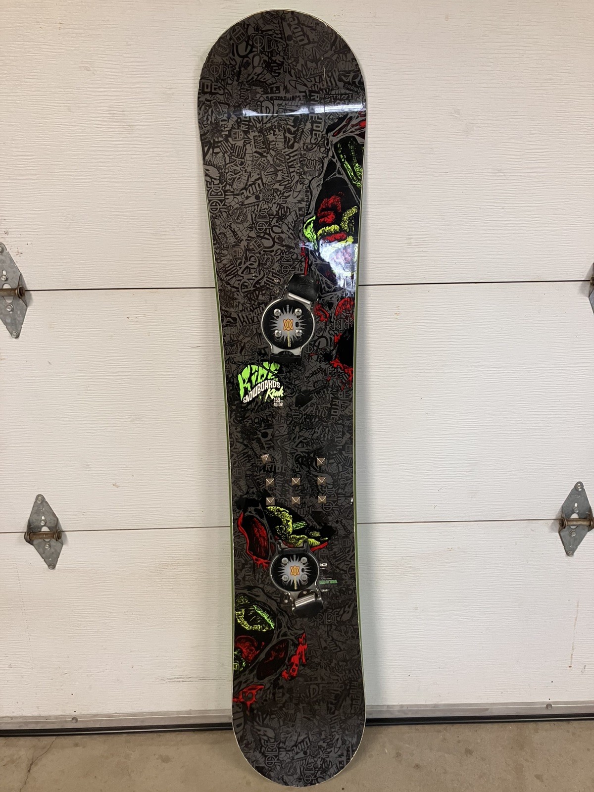 159w Monster Black