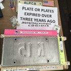 RHODE ISLAND WAR VETERAN LICENSE PLATE. SALE HELPS TUNNELTO TOWERS. Vintage — photo 2