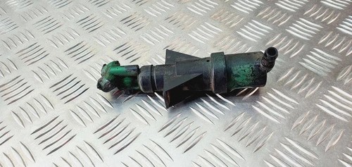 AUDI A4 Avant 8D5, B5 Scheinwerferwaschanlage rechts 1.90 Diesel 1998 31073056