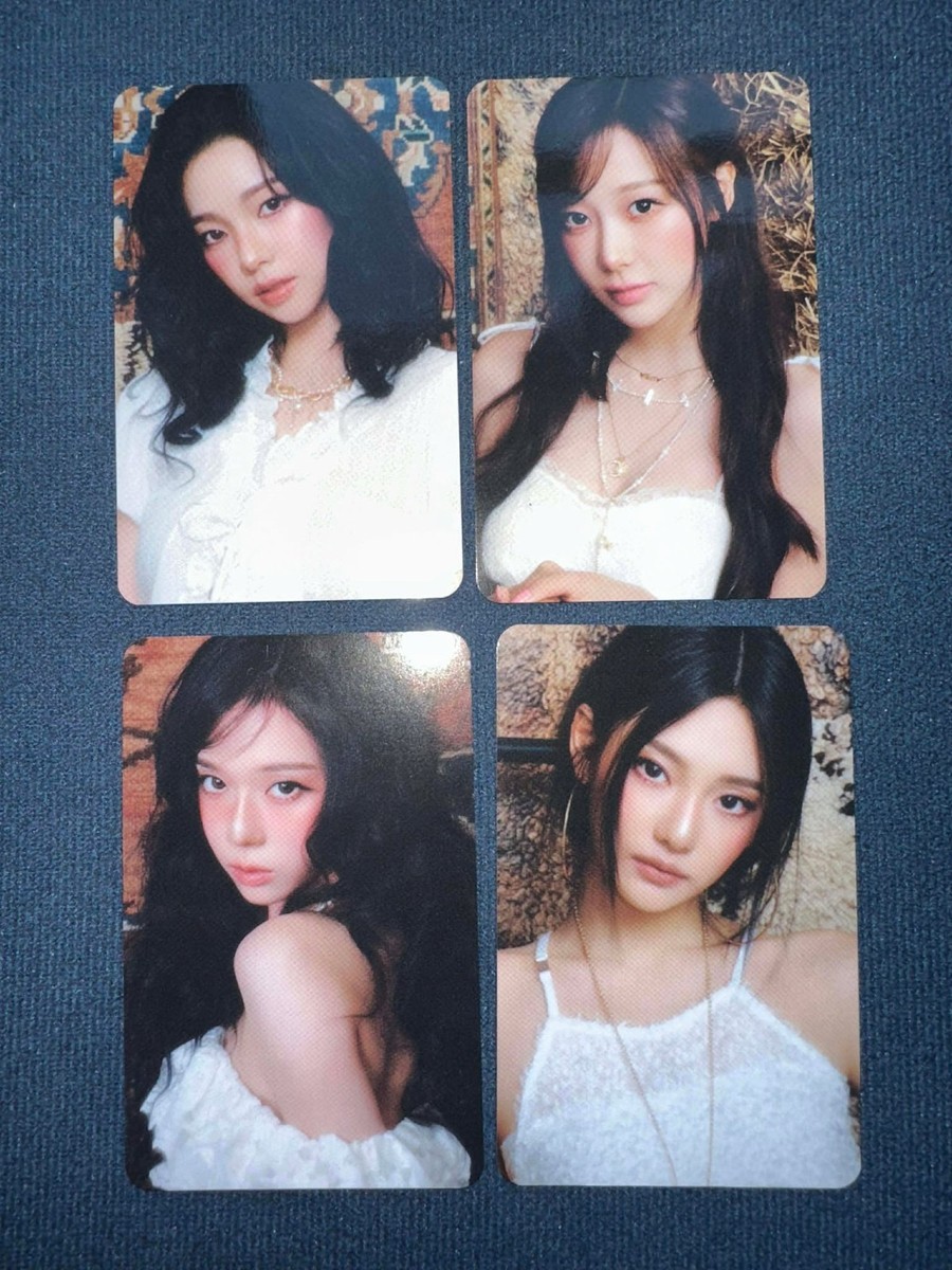 AESPA OFFICIAL 2026 SEASON'S GREETINGS POB PHOTOCARD WITHMUU