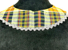Women  s Vintage Cotton Plaid Collar with Lace Trim and Snap Closure