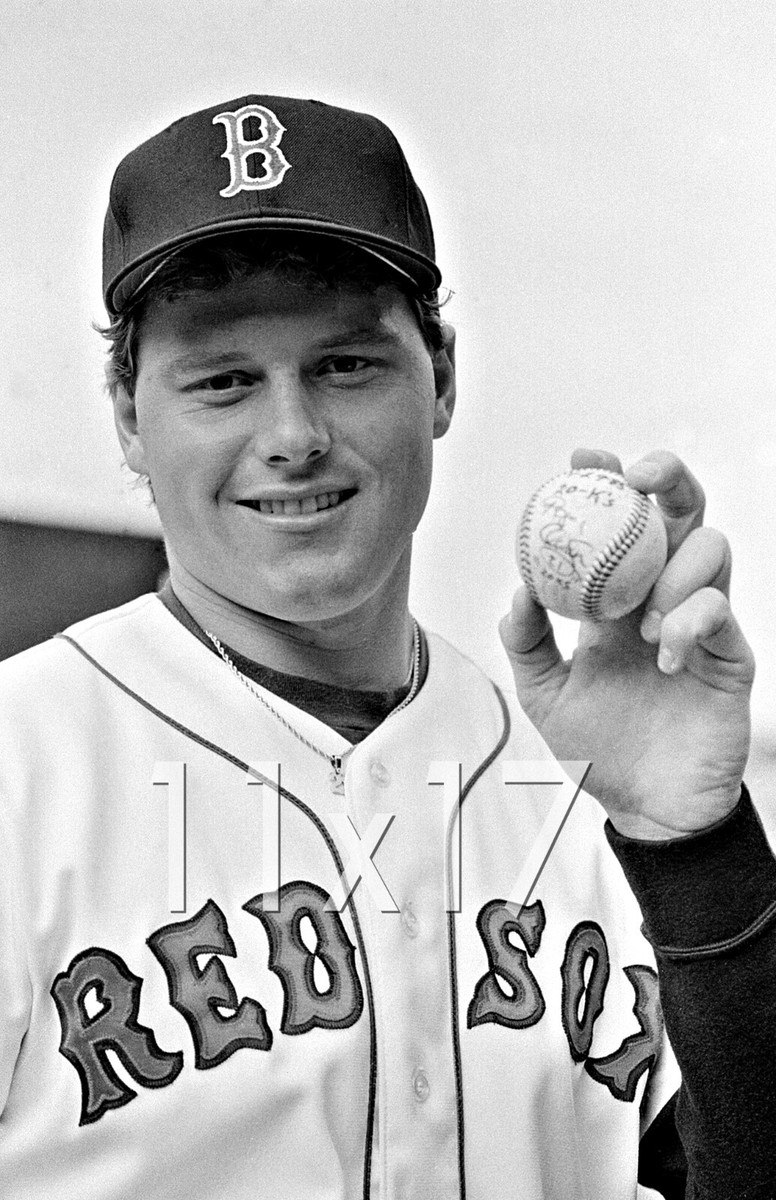 ROGER CLEMENS Photo Picture 20 STRIKEOUTS Boston Red Sox 8x10