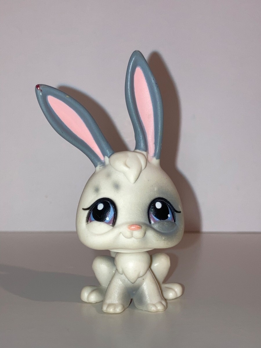 Lps grey and white rabbit #18 authentic | eBay