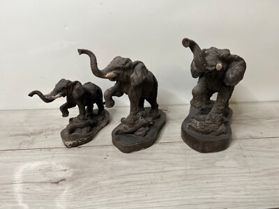 Vintage Resin Elefantenfamilie drei Steinstatuen Figuren alte Tierfigur