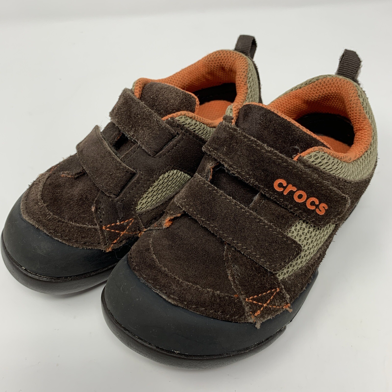 Crocs DAWSON Toddler Shoes Suede Size 11C Brown Crocs Sneakers-image