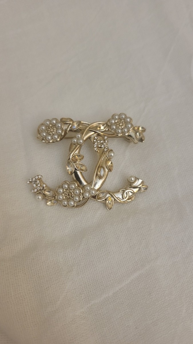 CHANEL Goldtone Pearl And Rhinestone Accent Brooch