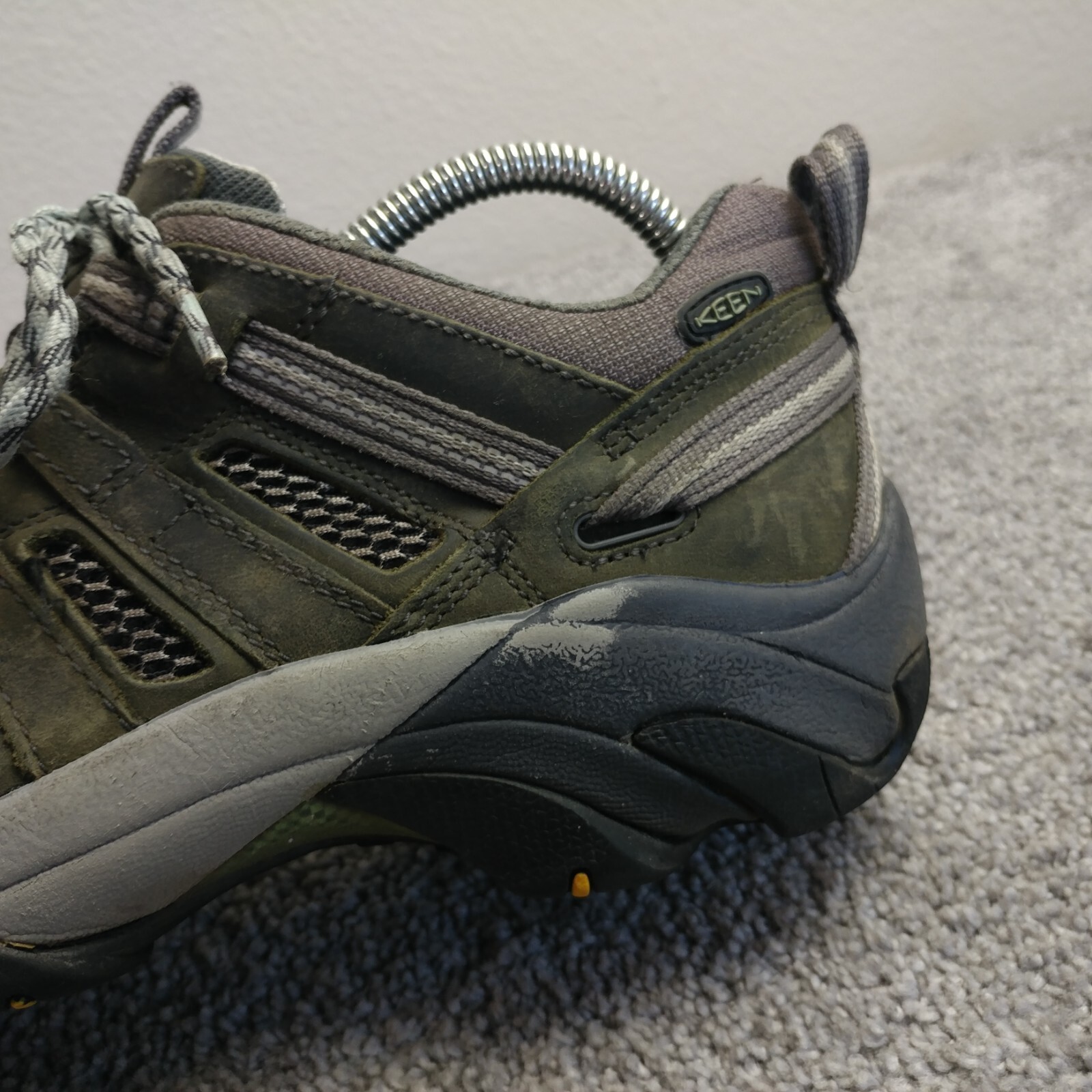 Scarpe da trekking KEEN Voyageur basse da donna taglia 9 5 sneakers da trail in pelle stringate