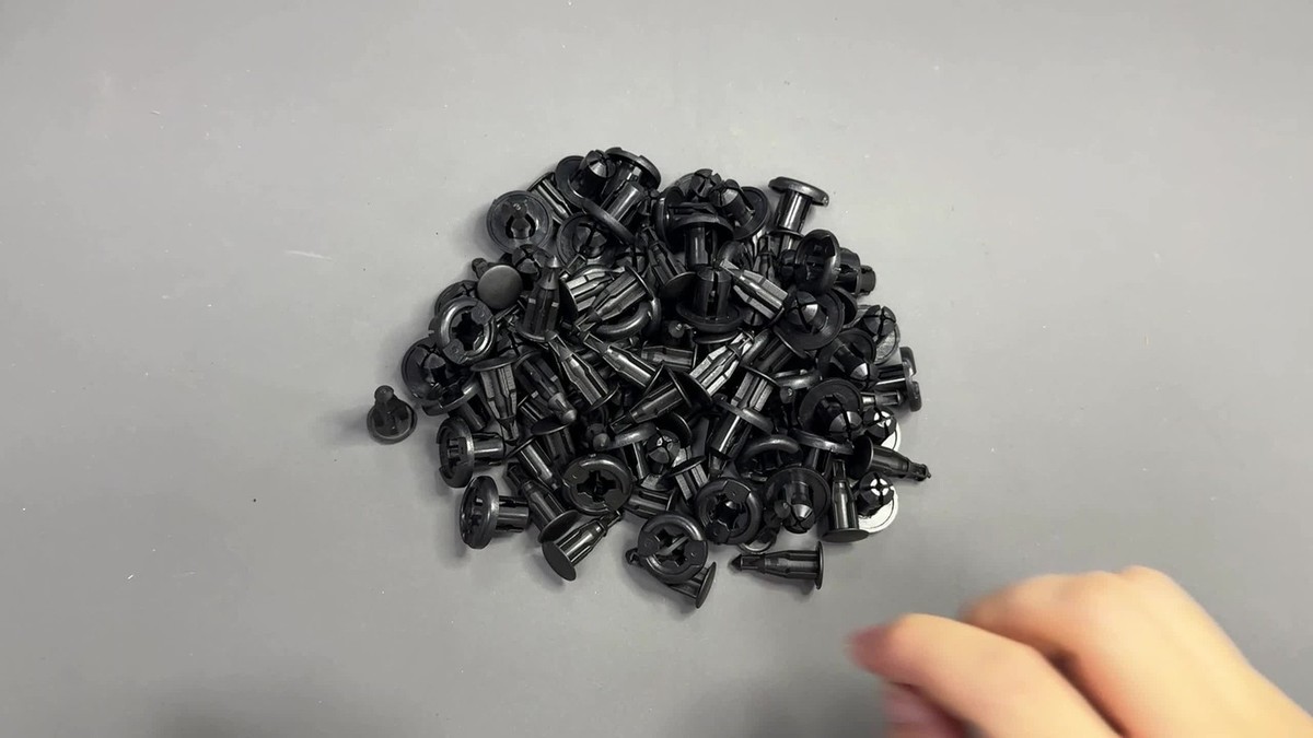100 Clip Paraspruzzi Per Paraurti E Porte Auto, Foro 8 Mm, In Nylon, Compatibili Con Honda Accord, Civic, CR-V (1995-2018)
