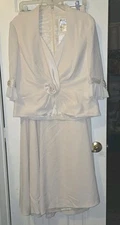 Daymor Couture dress Beige 2 Piece Formal MOB special Occasion Nwt Size 12