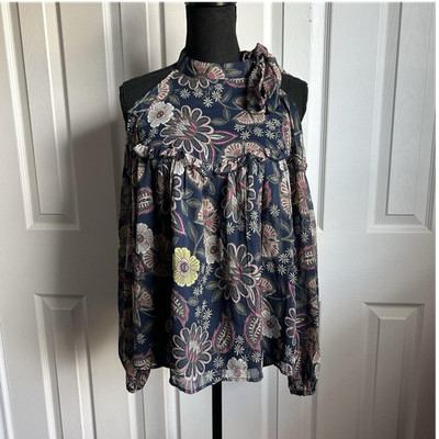 Libby Edelman Floral Ruffle Bow Cold Shoulder Button High Neck Blouse Navy S