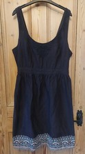 Fatface Black Dress Size 18 Embroidered Detail Sleeveless Floral Hem Pattern
