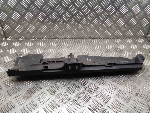 BMW 3 E90 Kühlerhalter 1710752491211 2.00 Diesel 130kw 2008 13757028