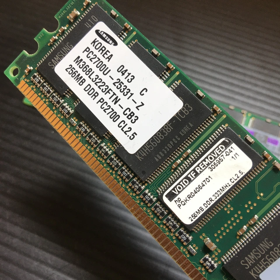 2PCS Samsung 256MB PC2700U-25331-Z M368L3223FTN-CB3 DDR CL2.5 Memory RAM Stick - Image 2 of 4