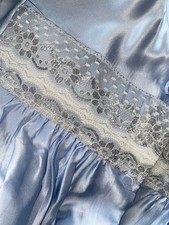 VTG SILK SHINY BABY BLUE SILVER LACE BUTTON UP NIGHTGOWN COQUETTE COTTAGE S NOS