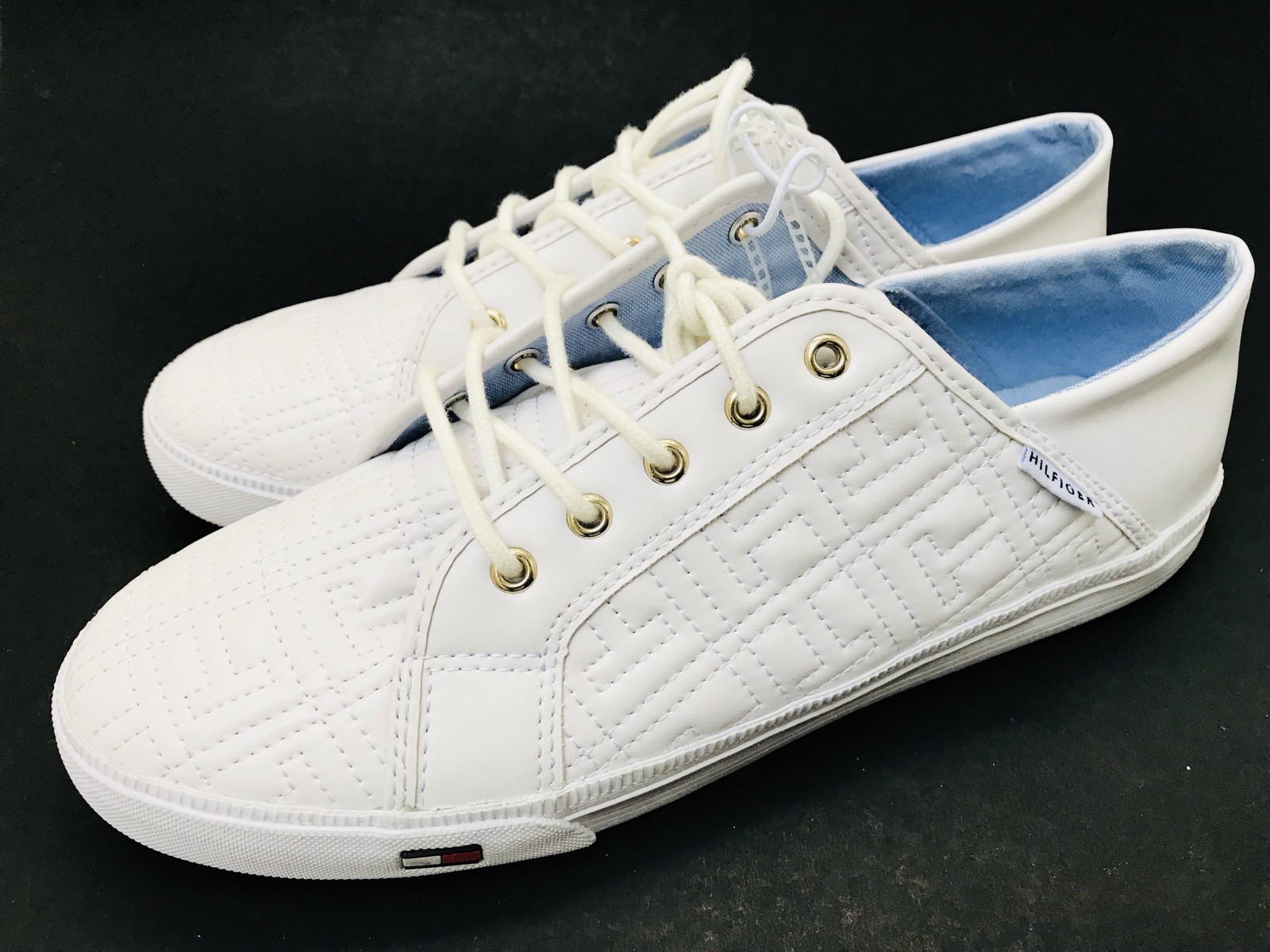 freebird 927 sneaker