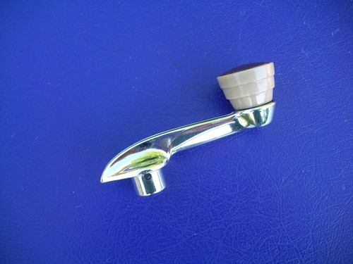 NOS 1950 DODGE 3-3/4" WINDOW CRANK - Picture 2 of 3