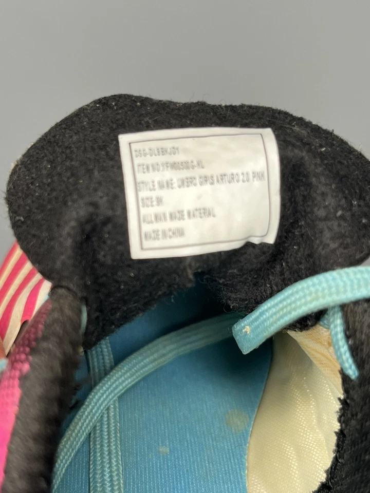 Umbro Youth Girls Size 9K Arturo 2.0 Soccer Cleats Shoes Pink Black - Image 3 of 3