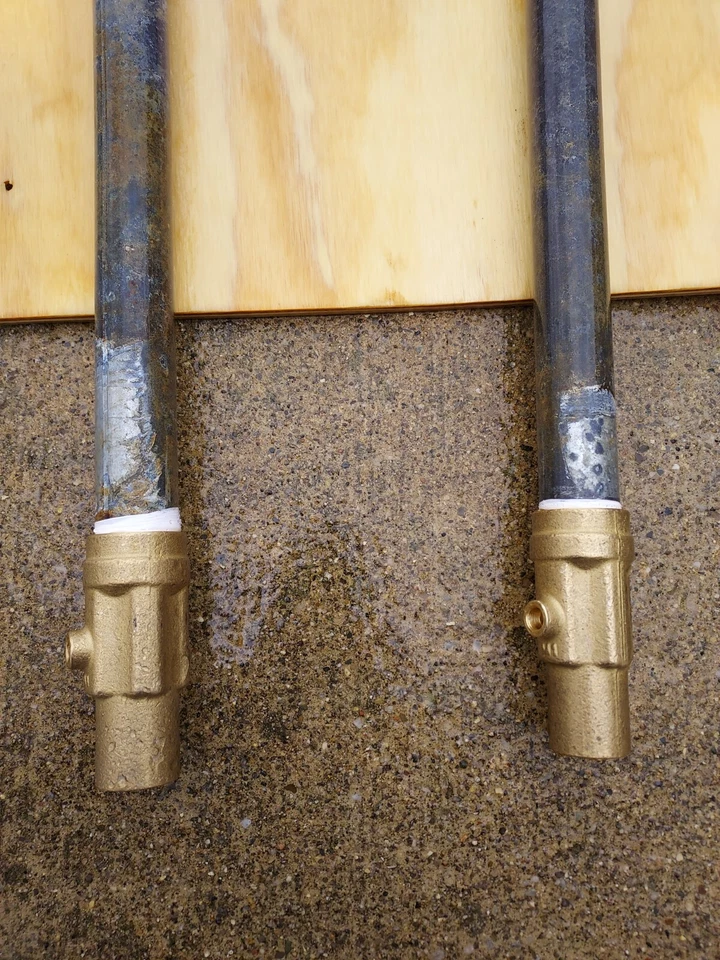 Bocas de patio reacondicionadas usadas de 4' a prueba de heladas ($50 cada una) Foto 2 de 4