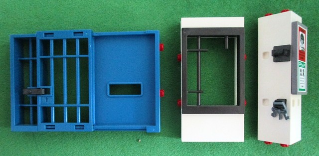 playmobil jail