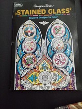 Livre de coloriage adulte série design VITRAIL impeccable
