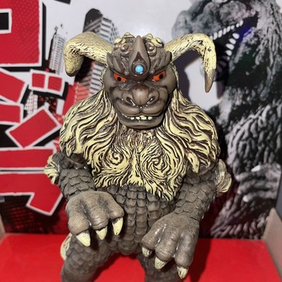 Bandai Godzilla Movie King Caesar figure - 97907 Never opened, New