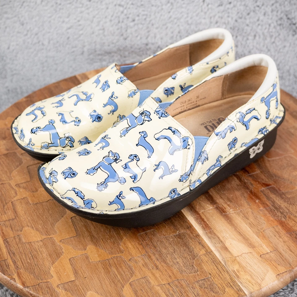 Tamanco Argélia Debra cachorros pequenos poodle couro envernizado branco tamanho 36 UE 5,5 EUA - Imagem 4 de 4